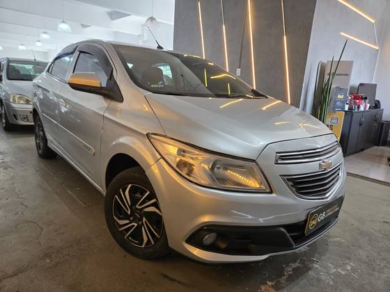 CHEVROLET PRISMA 1.0 MPFI LT 8V FLEX 4P MANUAL